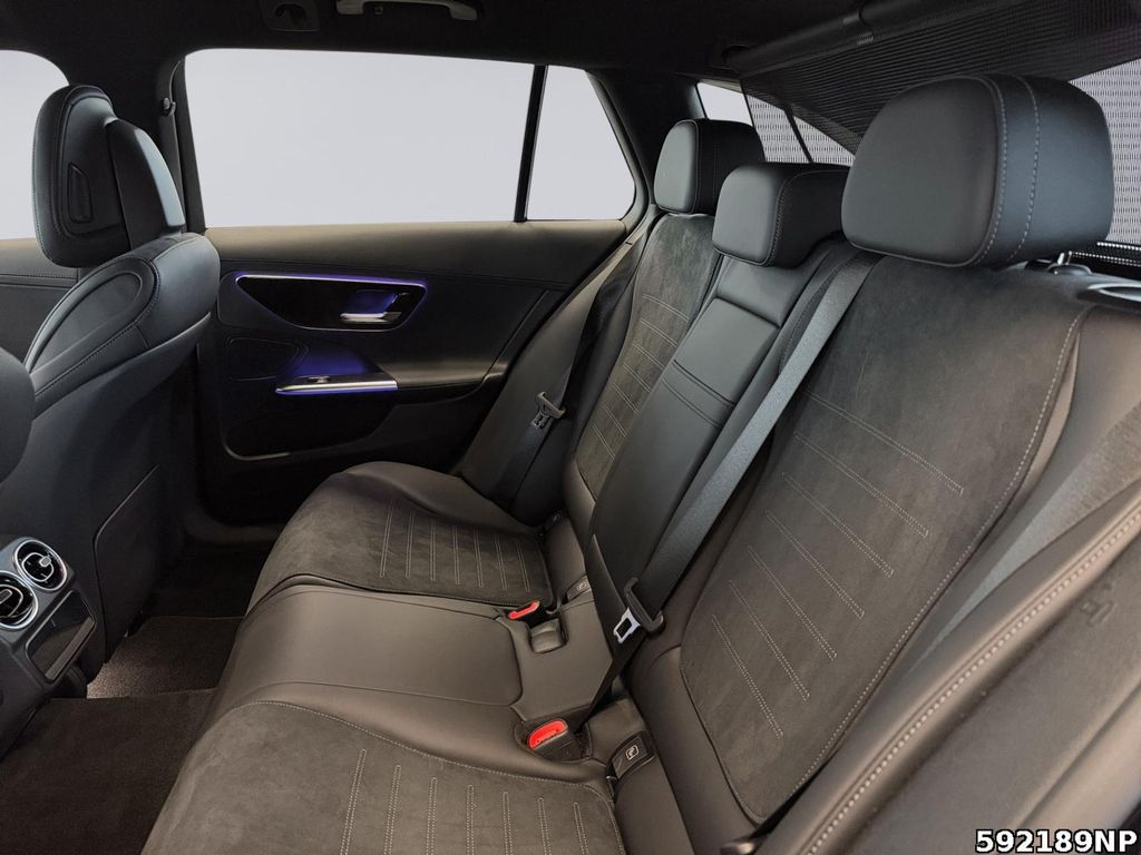 Mercedes-Benz C 300 2025