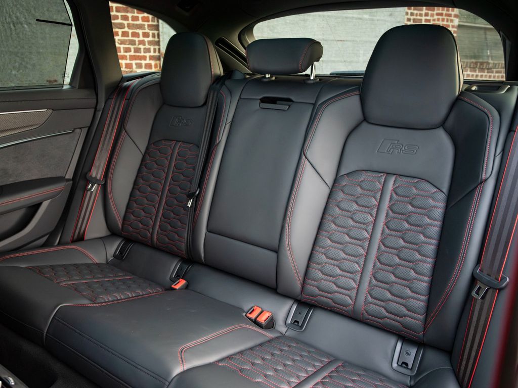 Audi RS6 2025