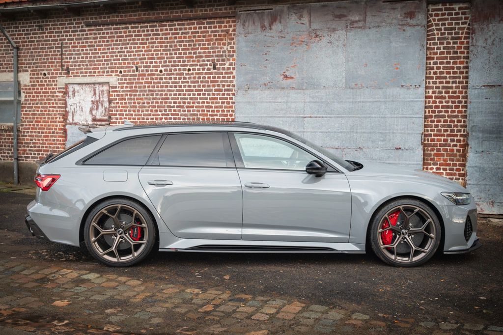 Audi RS6 2025