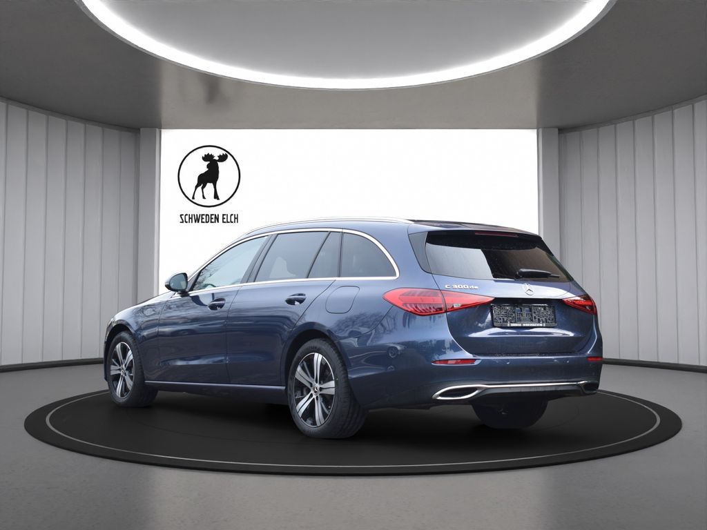 Mercedes-Benz C 300 2025