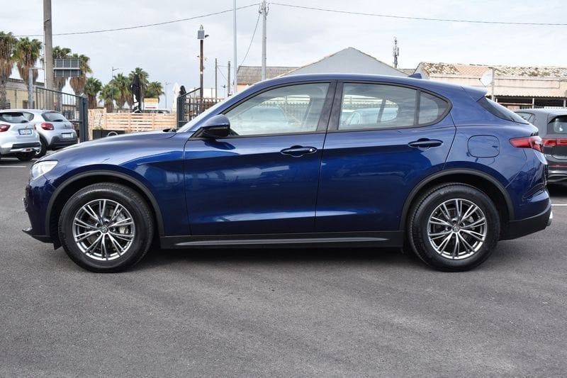 Alfa Romeo Stelvio 2021