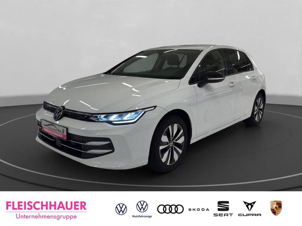 Volkswagen Golf 2025