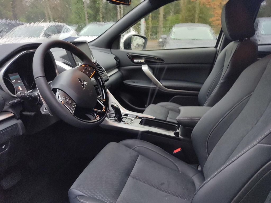 Mitsubishi Eclipse Cross 2024