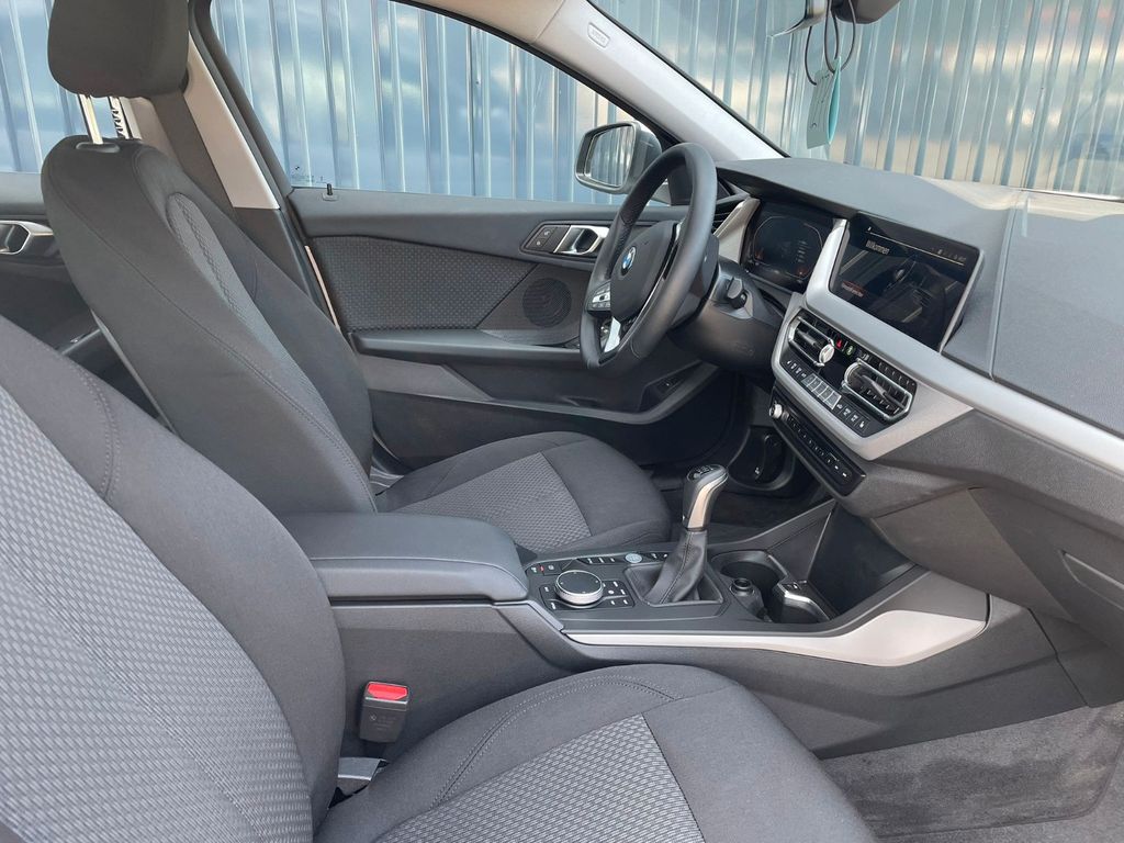 BMW 116 2024