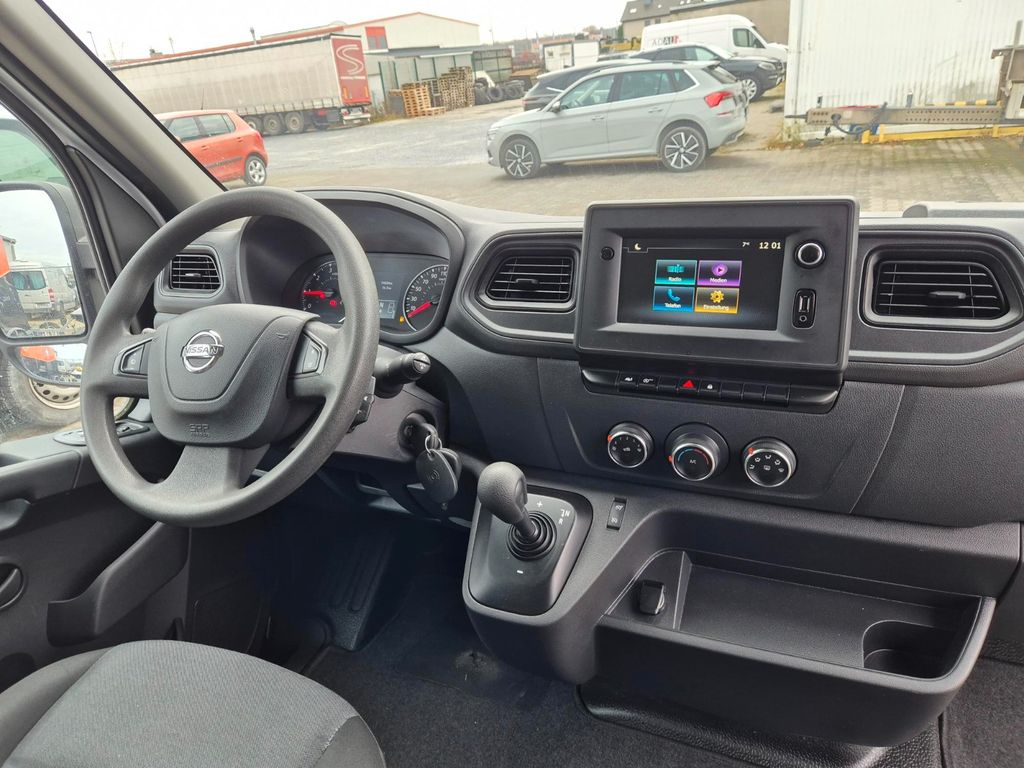 Nissan Interstar 2022