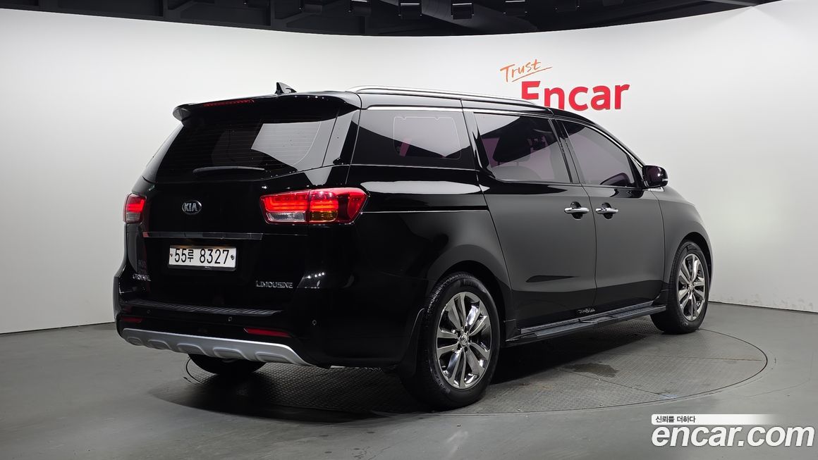 Kia Canival 2018