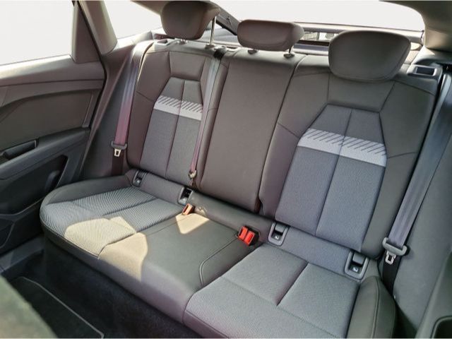 Audi Q4 2022