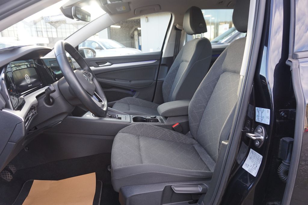 Volkswagen Golf 2021