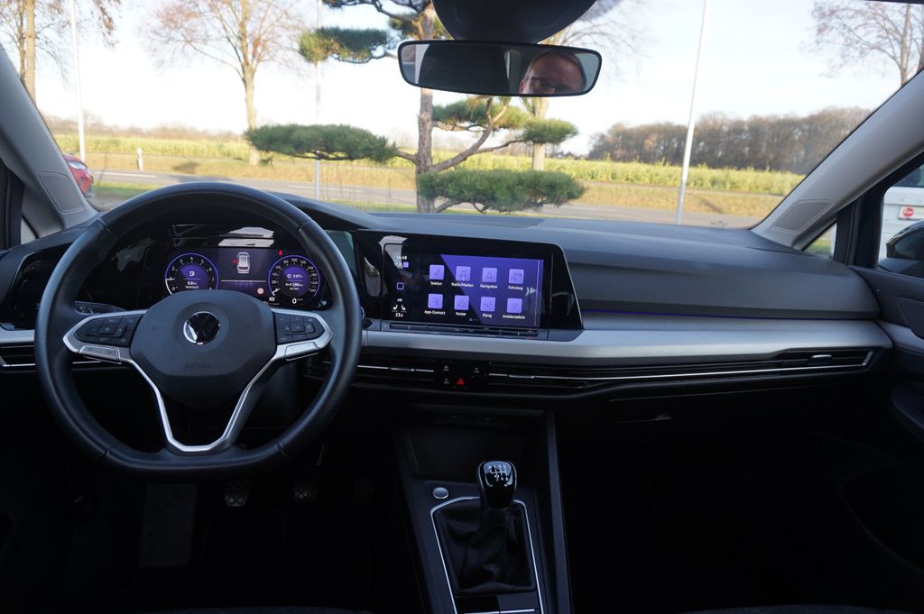 Volkswagen Golf 2021