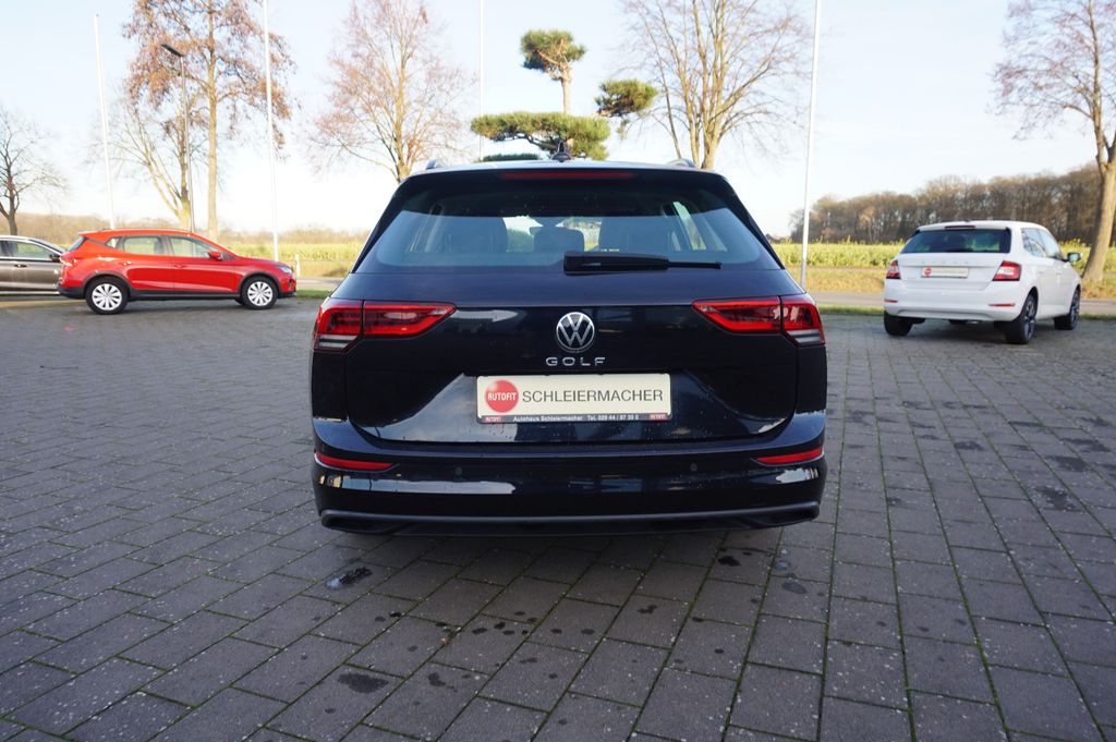 Volkswagen Golf 2021