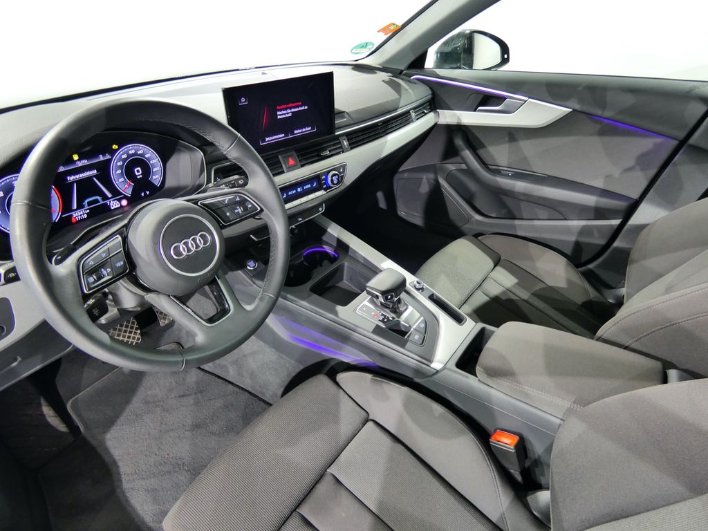 Audi A4 2024