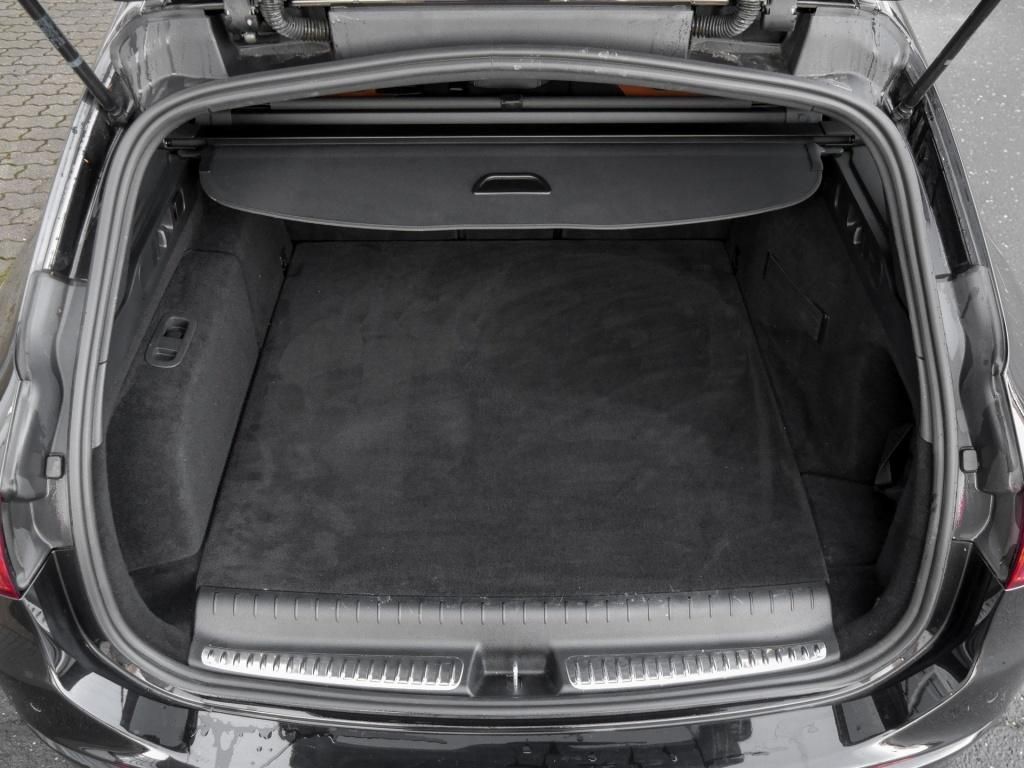Mercedes-Benz C 300 2022