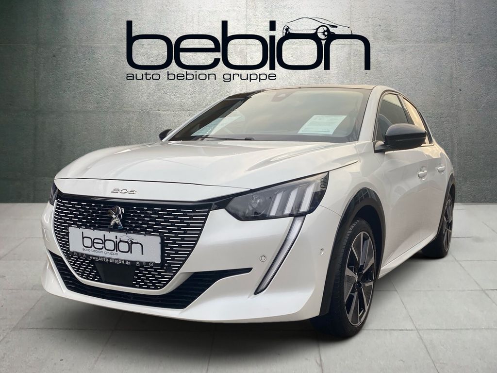 Peugeot 208 2021