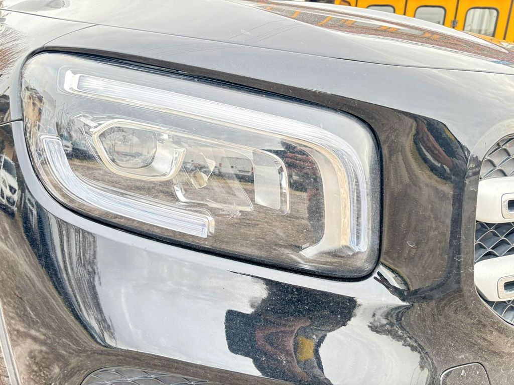 Mercedes-Benz GLB 200 2022