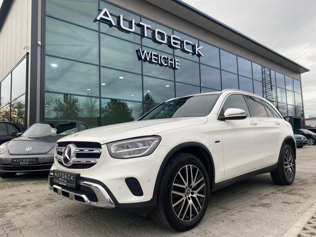 Mercedes-Benz GLC 300 2021