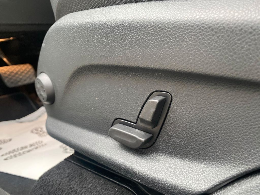 Mercedes-Benz GLC 300 2021