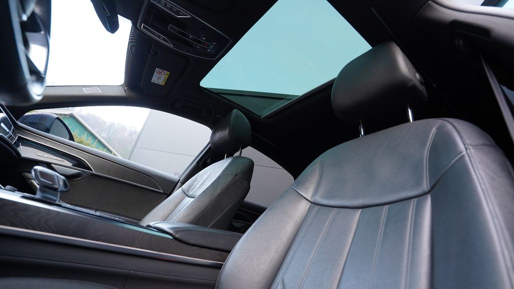 Audi A8 2022