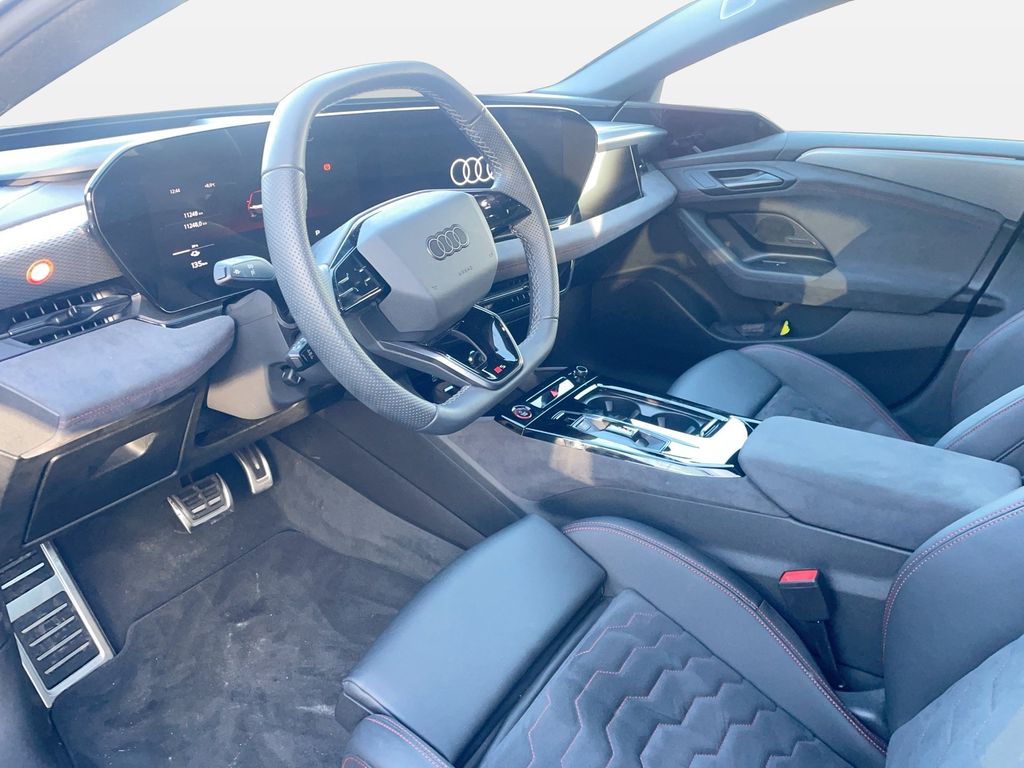 Audi A6 e-tron 2025