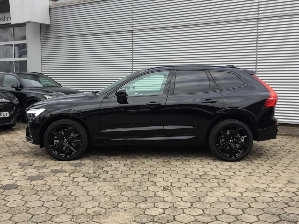 Volvo XC60 2025
