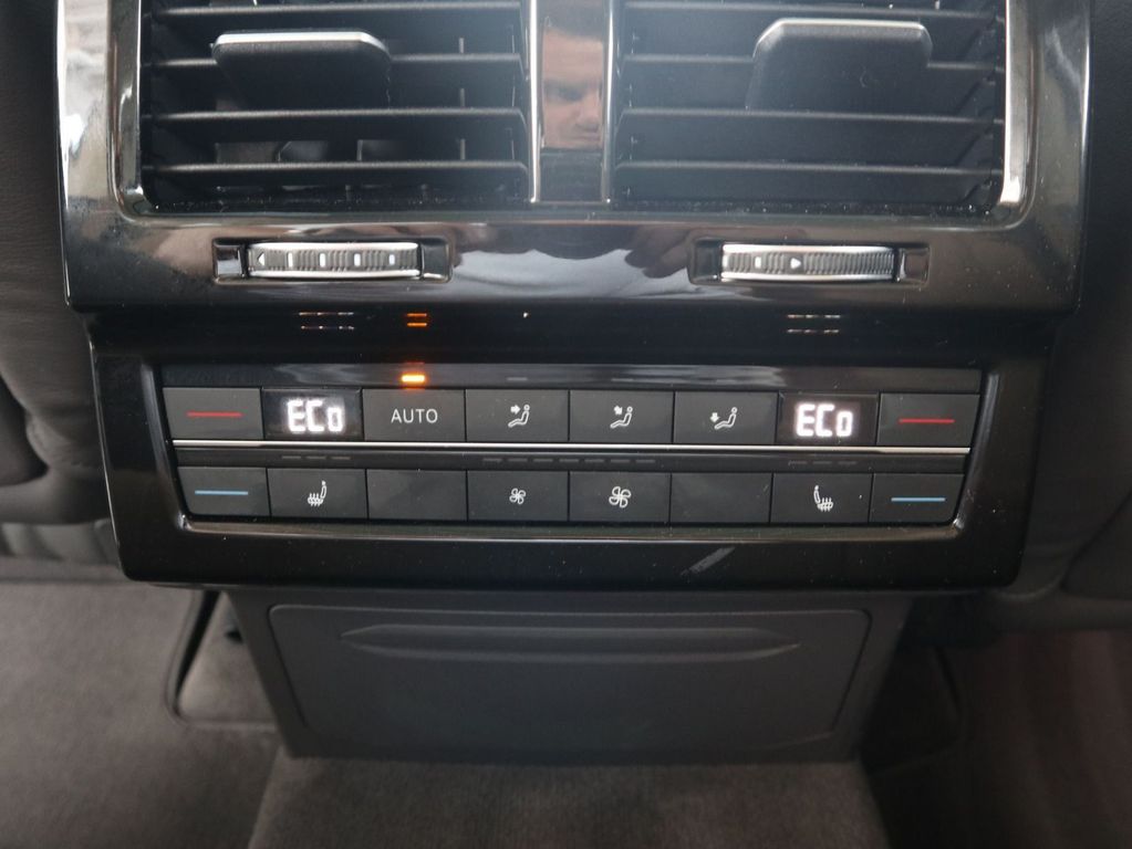 Volkswagen Touareg 2024