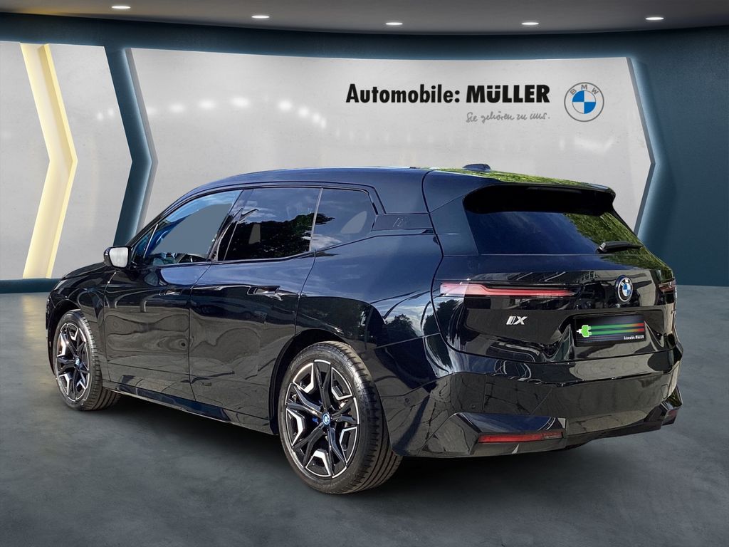 BMW iX 2022