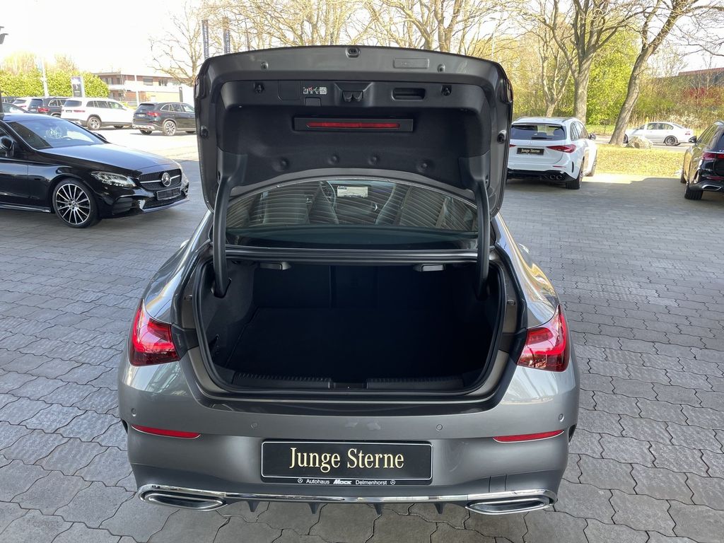 Mercedes-Benz CLA 180 2024