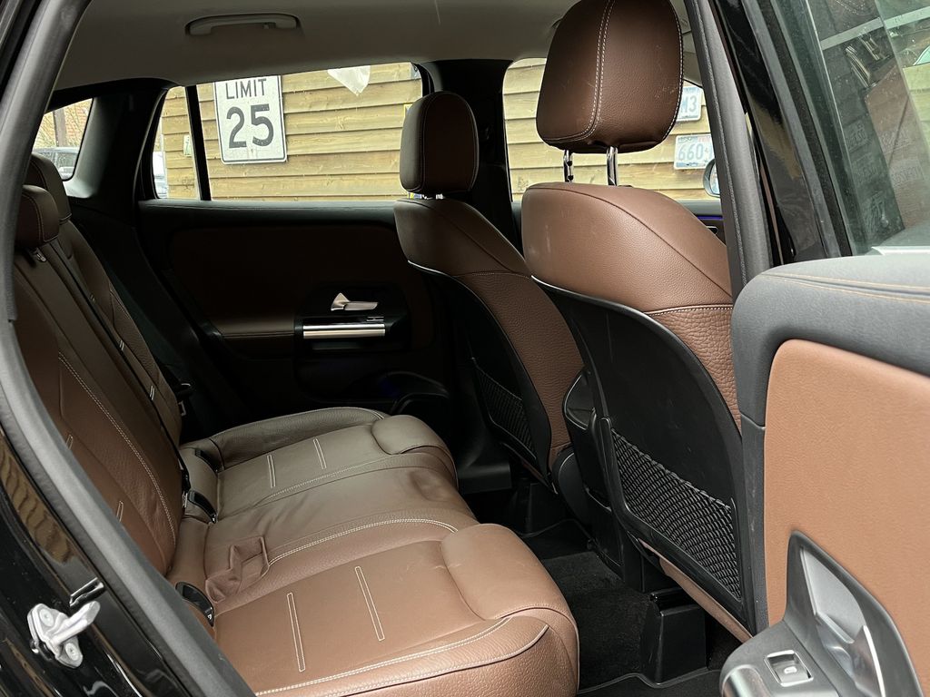 Mercedes-Benz GLA 250 2022