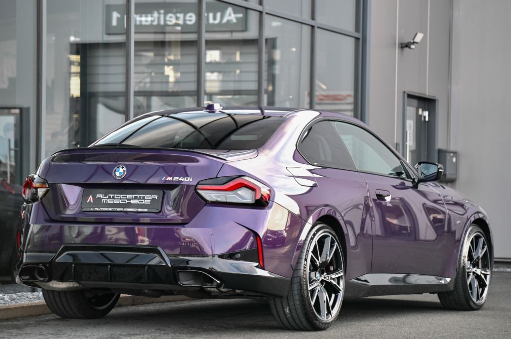 BMW M240i 2022