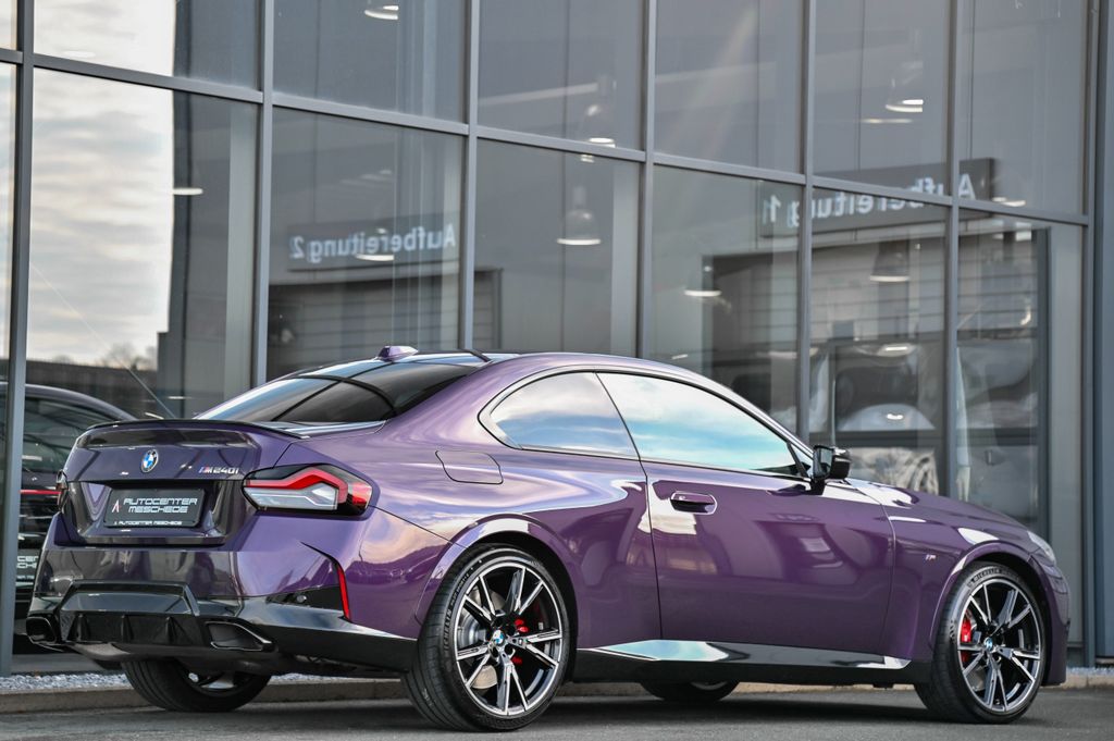 BMW M240i 2022