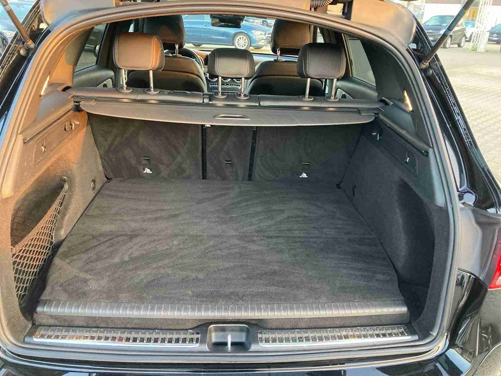 Mercedes-Benz GLC 300 2021