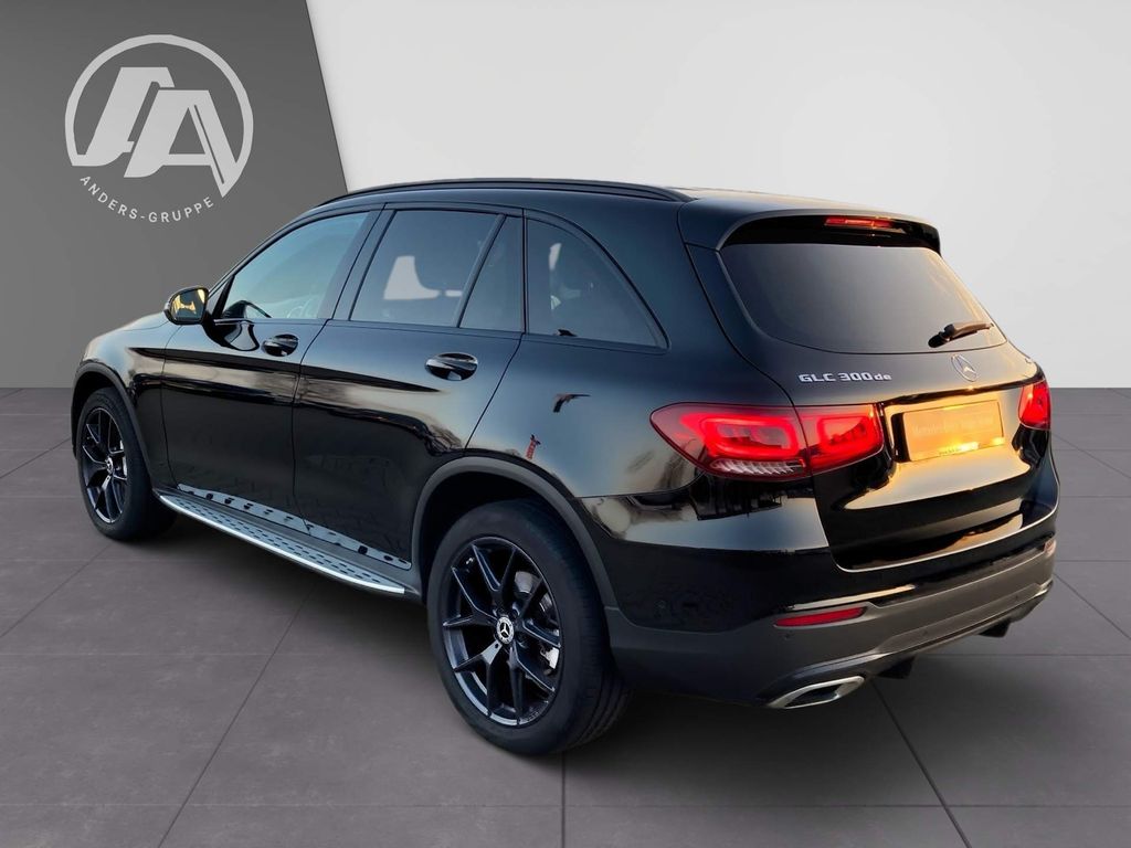 Mercedes-Benz GLC 300 2021