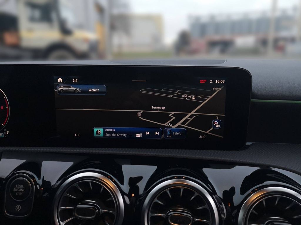 Mercedes-Benz A 220 2025
