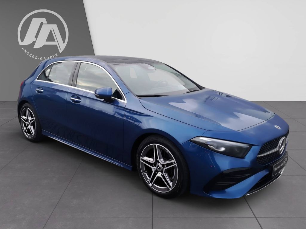 Mercedes-Benz A 220 2025