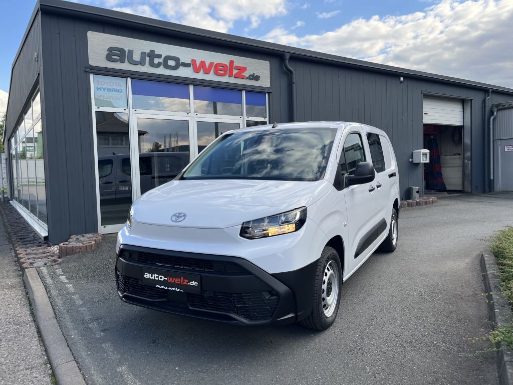 Toyota Proace City 2025