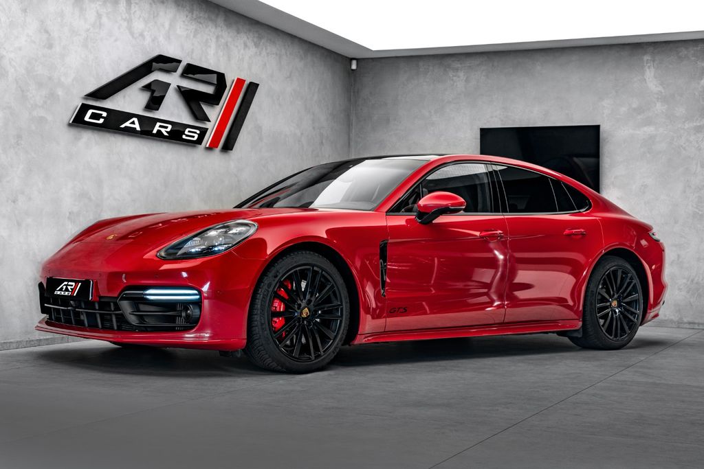 Porsche Panamera 2019