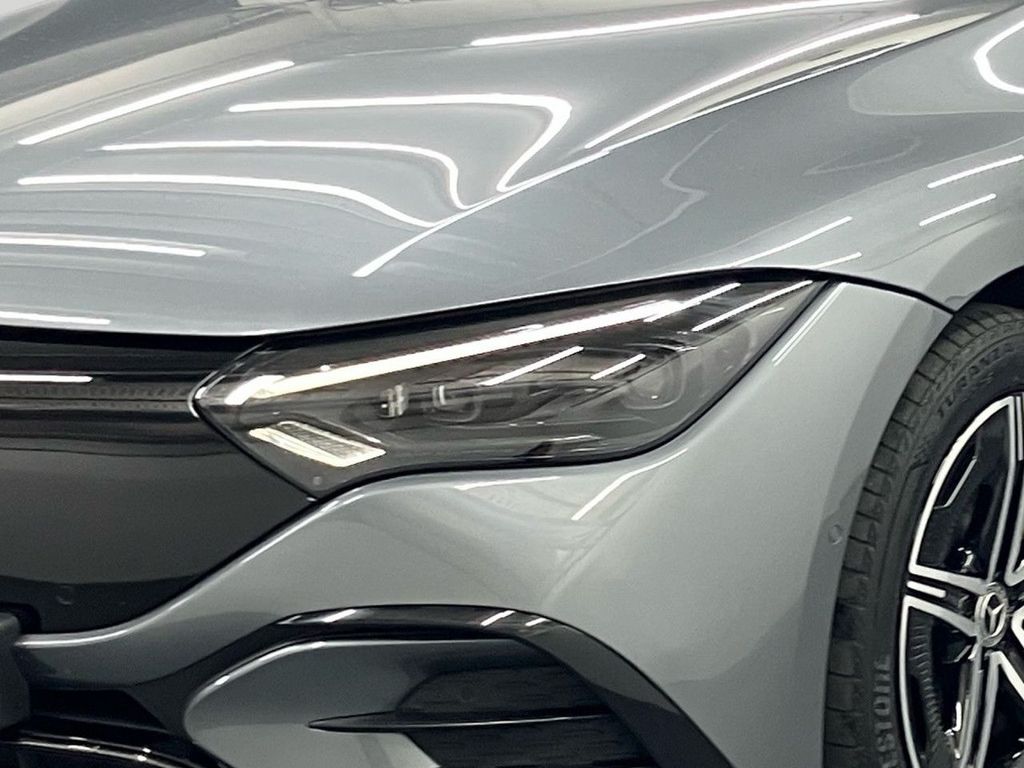 Mercedes-Benz EQE 2022