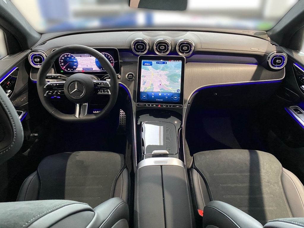 Mercedes-Benz GLC 300 2025