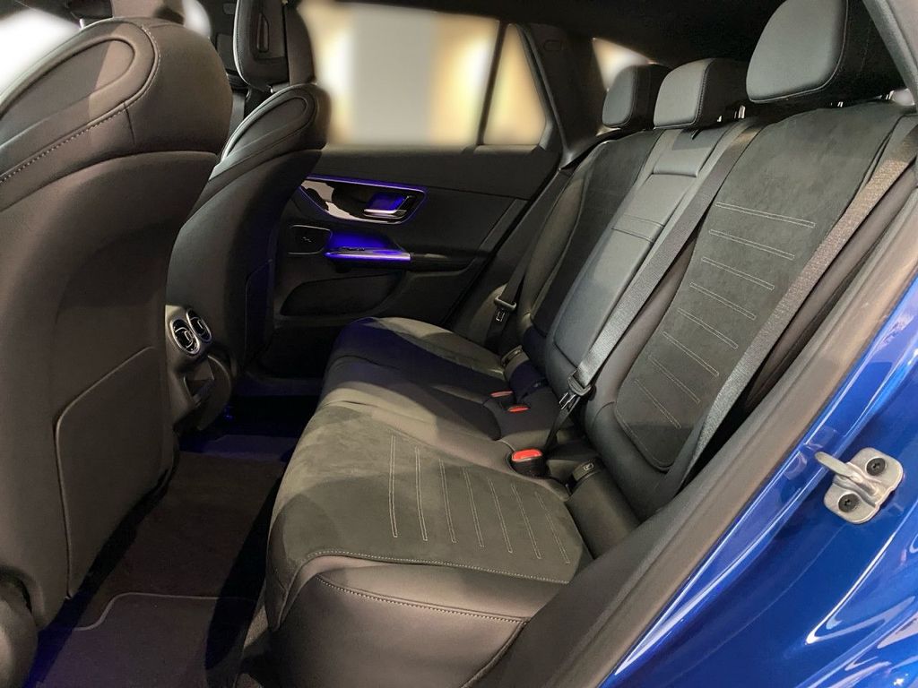 Mercedes-Benz GLC 300 2025