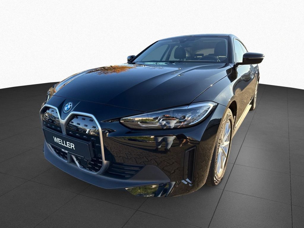 BMW i4 2023