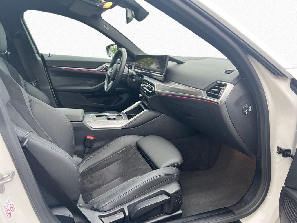 BMW i4 2023