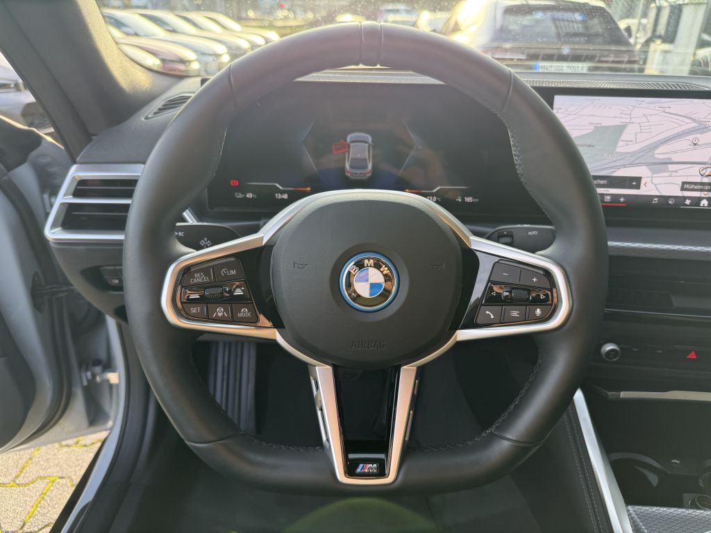 BMW i4 2025
