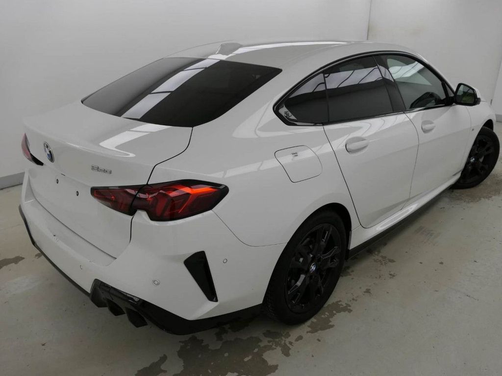 BMW 220 Gran Coupé 2025