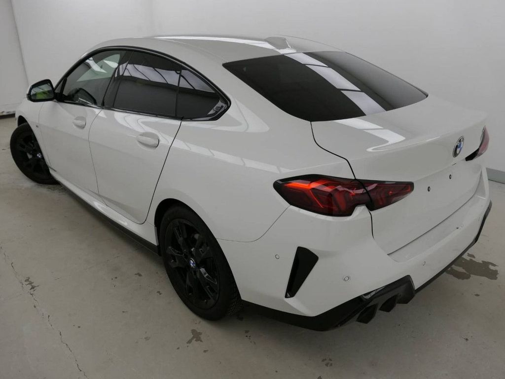 BMW 220 Gran Coupé 2025