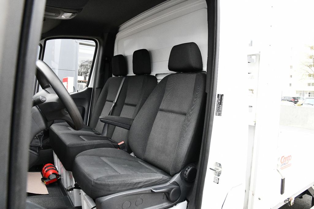 Mercedes-Benz Sprinter 2021