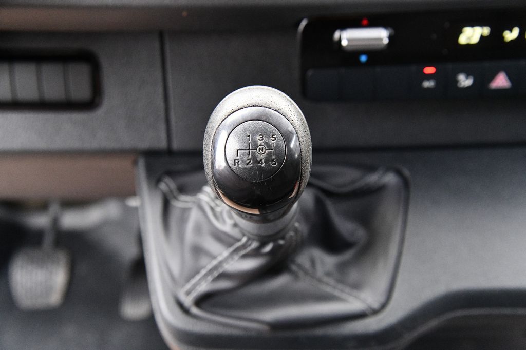 Mercedes-Benz Sprinter 2021