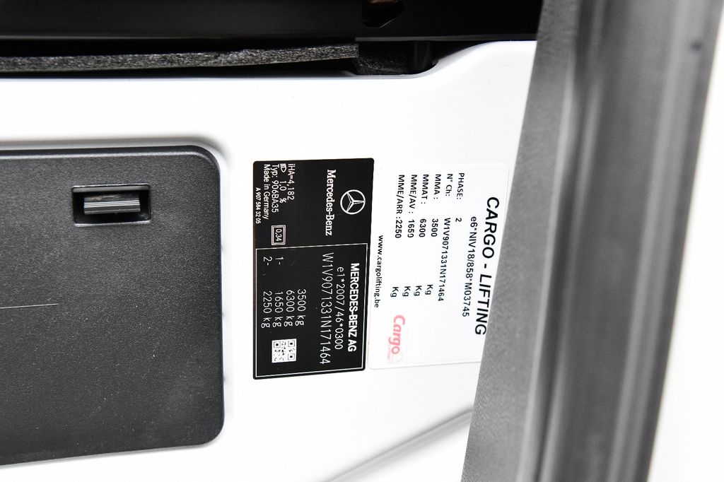 Mercedes-Benz Sprinter 2021