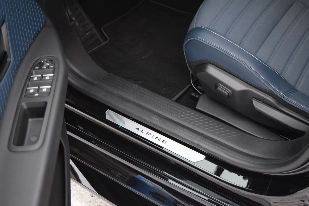 Alpine A290 2025