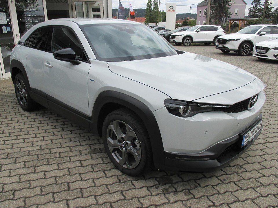 Mazda MX-30 2023