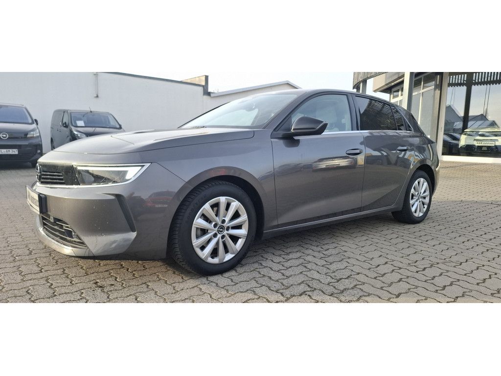 Opel Astra 2023