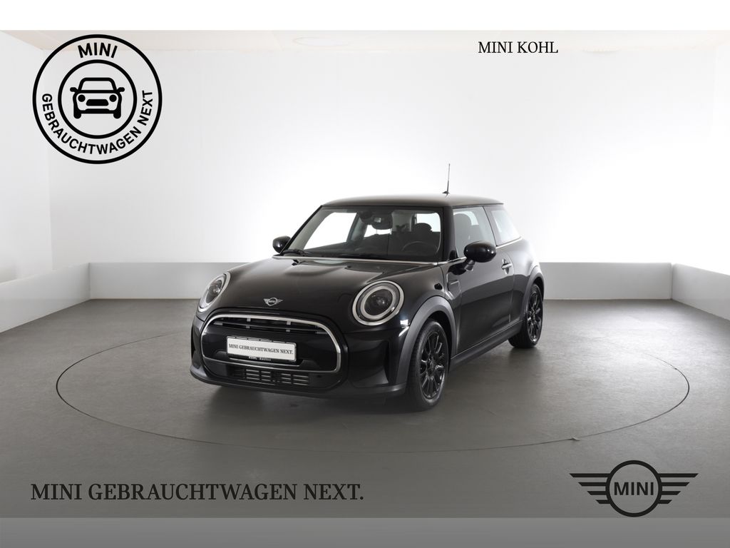 MINI ONE 2022